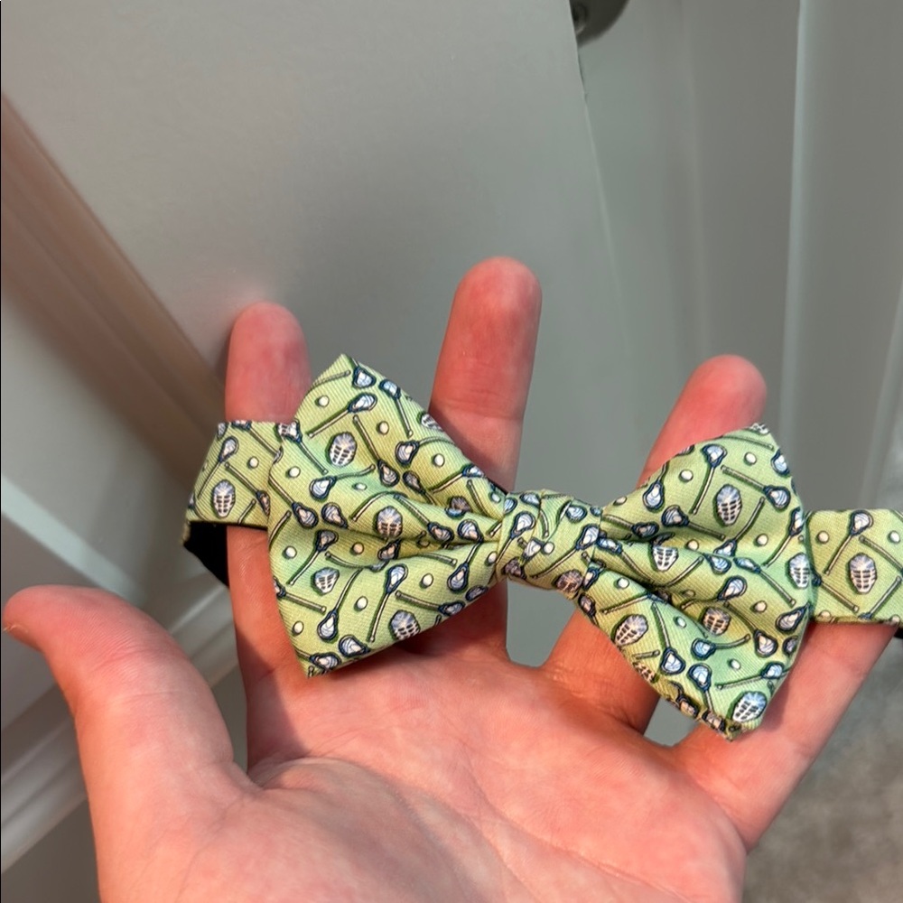 Vineyard Vines Green Money Print Tie